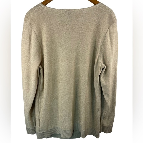 Dana Buchman cowl necked gold sweater. Slight shimmer and fitted sleeves. Sz XL - Picture 2 of 4